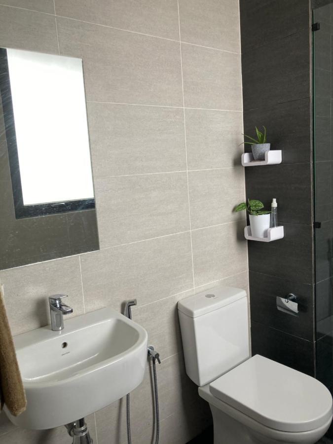 Free Netflix! Zas Suite At Troika Residence, Kb Κότα Μπάρου Εξωτερικό φωτογραφία
