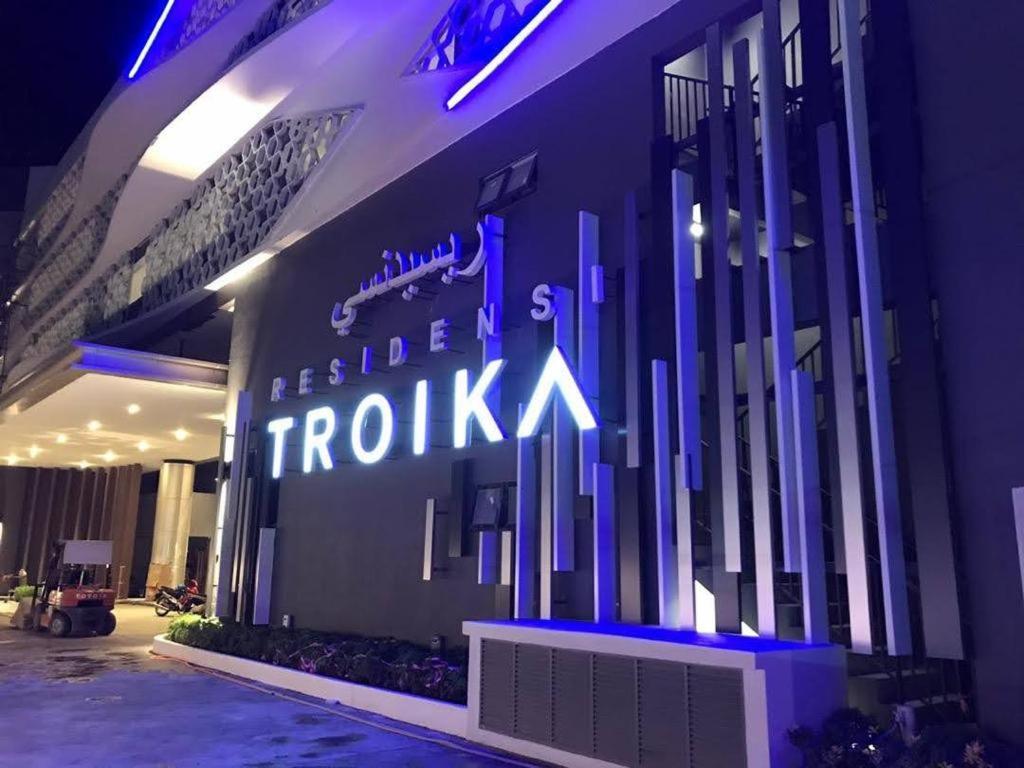 Free Netflix! Zas Suite At Troika Residence, Kb Κότα Μπάρου Εξωτερικό φωτογραφία